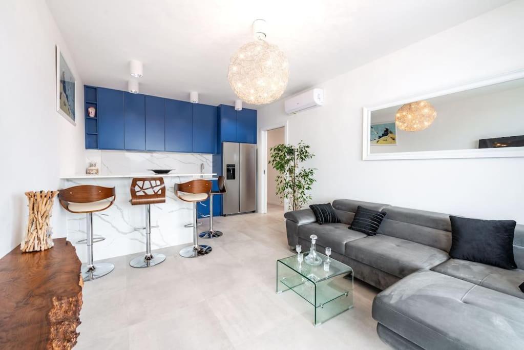 Walking Distance Old Town 120M2,Garden,View,Garage Apartment Dubrovnik Bagian luar foto