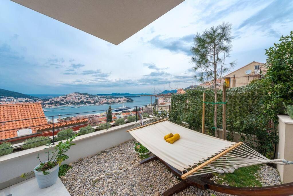 Walking Distance Old Town 120M2,Garden,View,Garage Apartment Dubrovnik Bagian luar foto