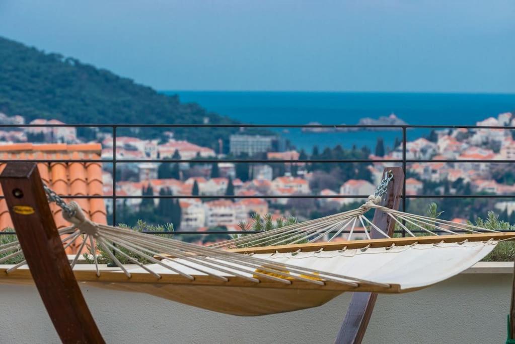 Walking Distance Old Town 120M2,Garden,View,Garage Apartment Dubrovnik Bagian luar foto